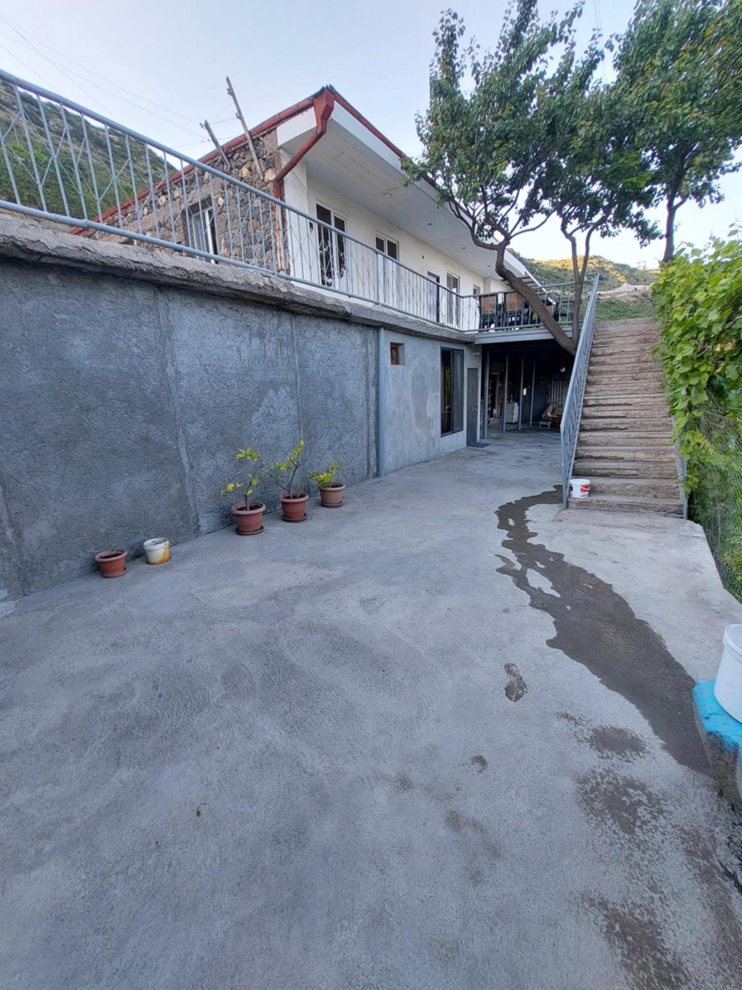 Igor Bed And Breakfast Halidzor Exterior photo